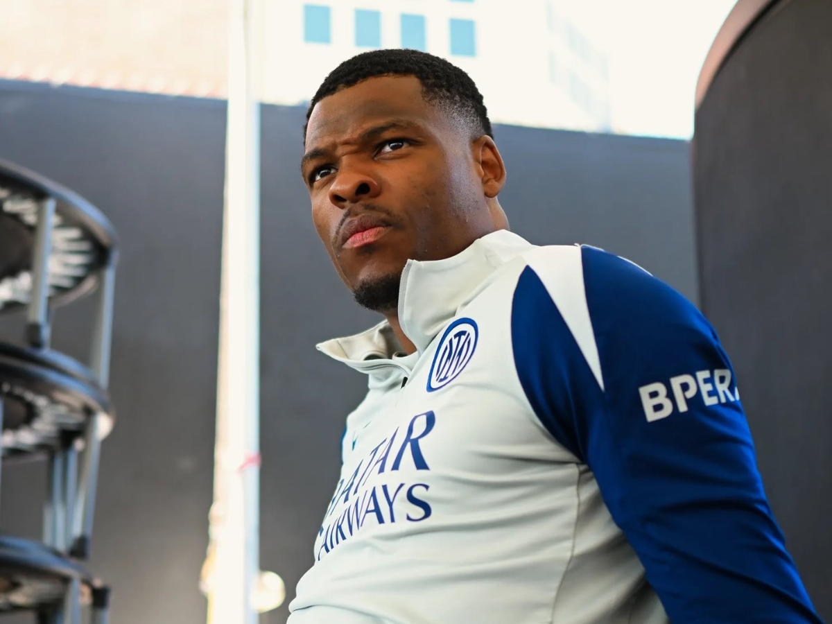 Denzel Dumfries