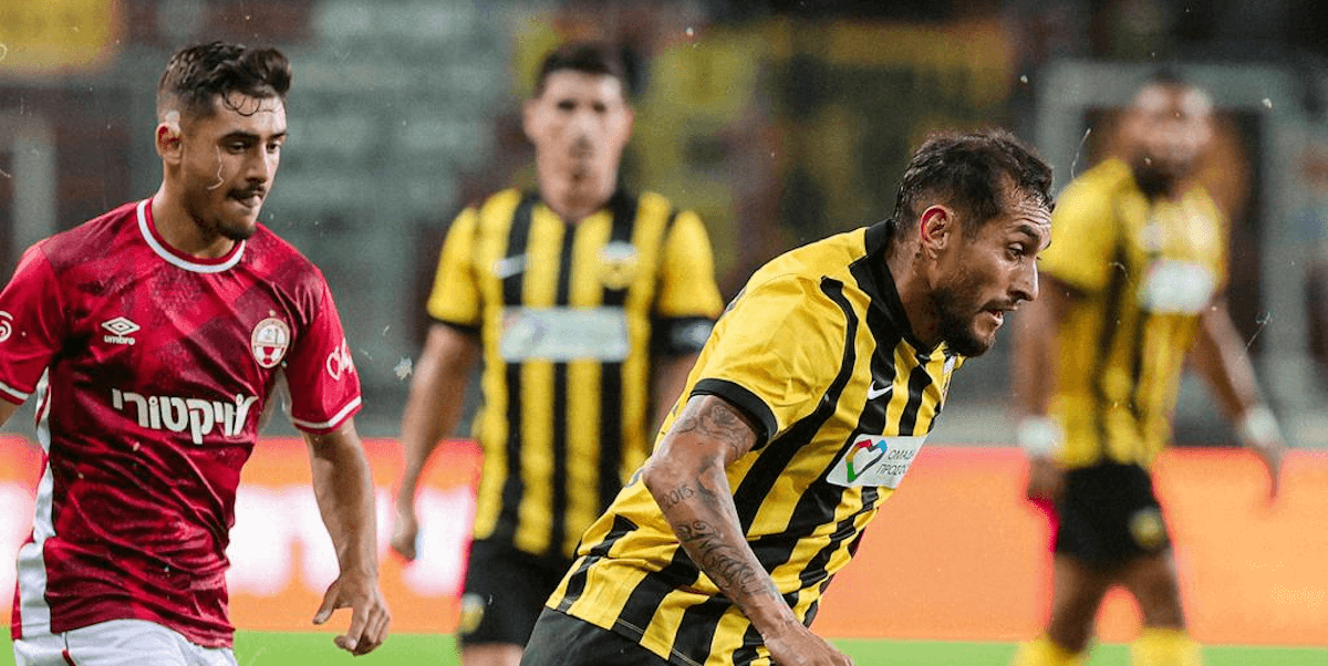 AEK-Athens. Source: Official Facebook. Edited photo