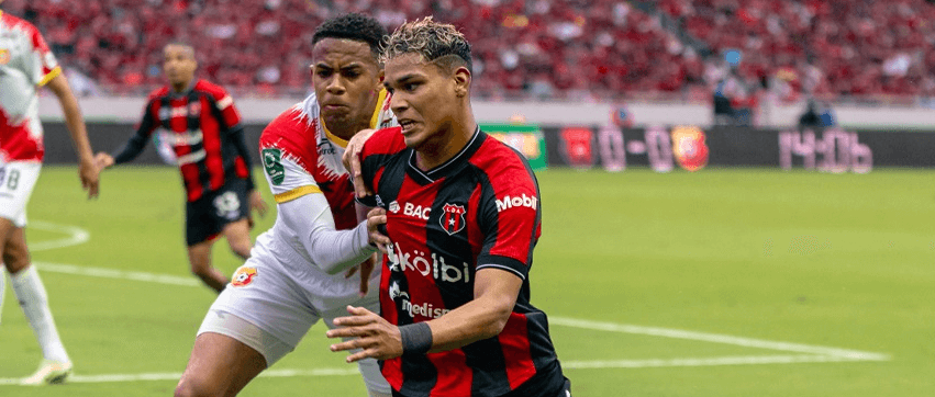 Alajuelense. Source: Official Facebook. Edited photo