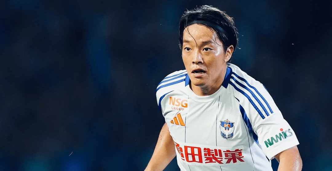 Albirex Niigata. Source: Official Instagram. Edited photo