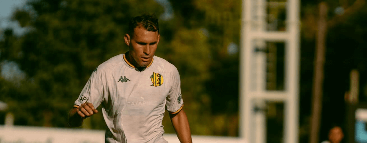 Aldosivi. Source: Official Facebook. Edited photo