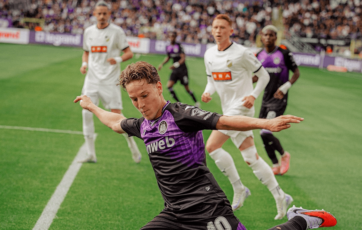 Anderlecht. Source: Official Facebook. Edited photo