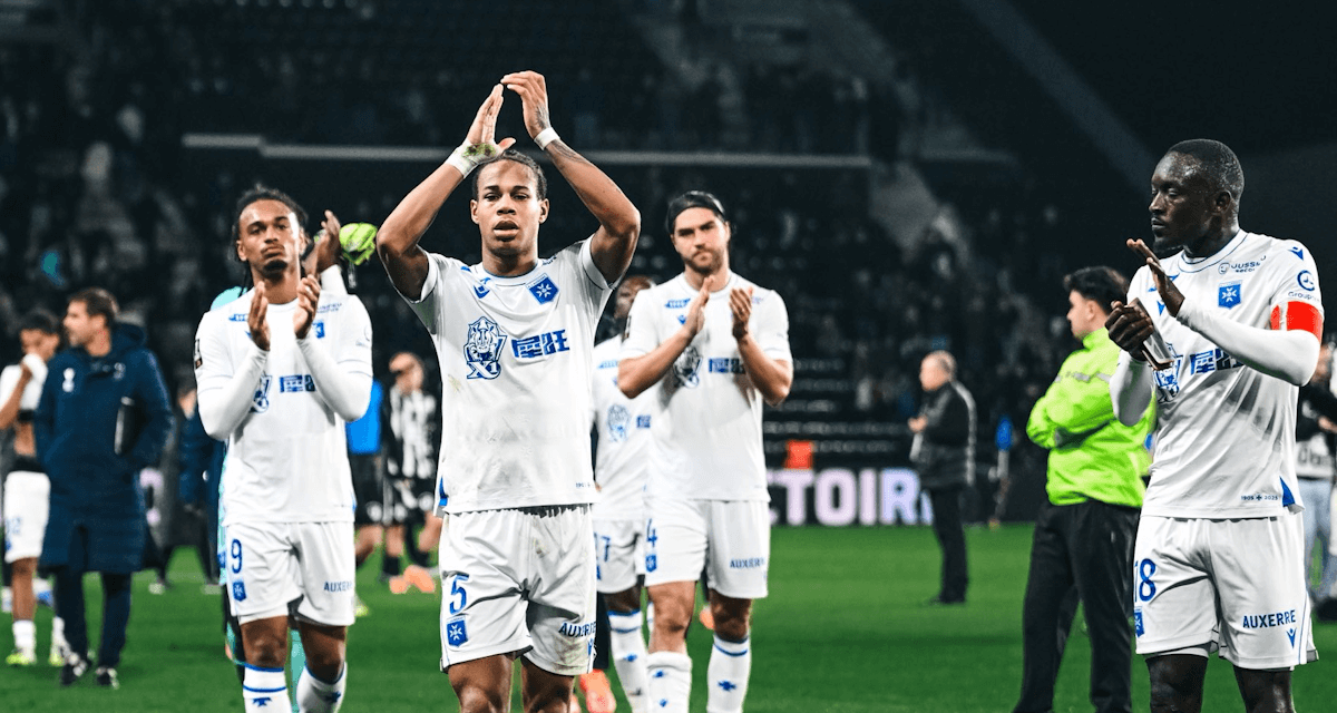 Auxerre. Source: Official Facebook. Edited photo