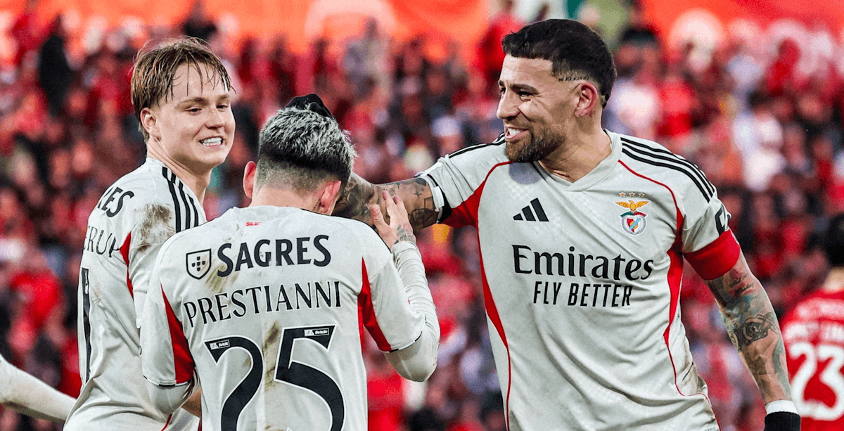 Benfica. Source: Official Facebook. Edited photo