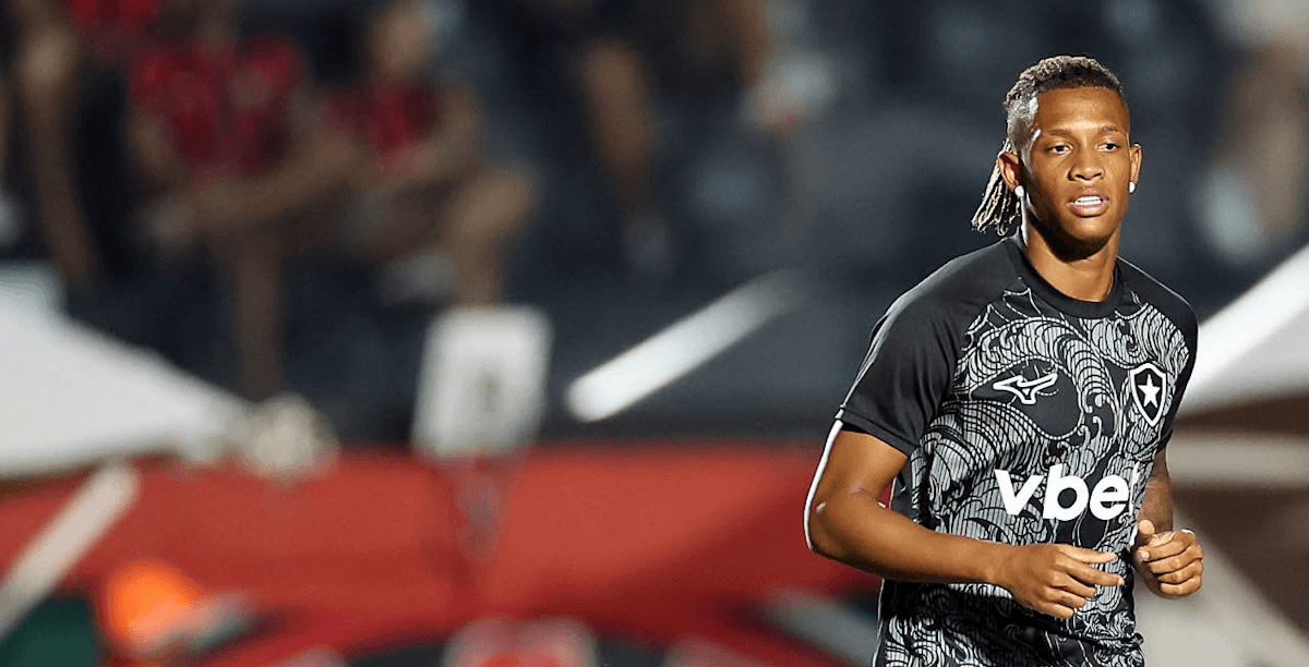 Botafogo-RJ. Source: Official Facebook. Edited photo