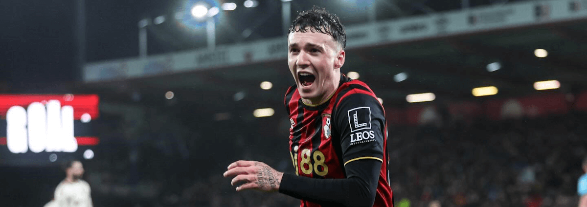Bournemouth. Source: Official Instagram. Edited photo