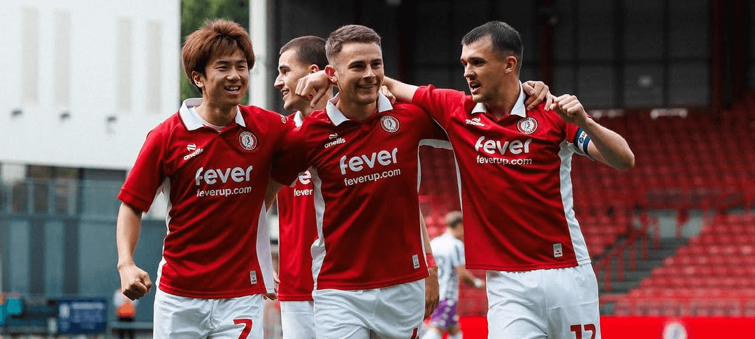 Bristol City. Source: Official Instagram. Edited photo