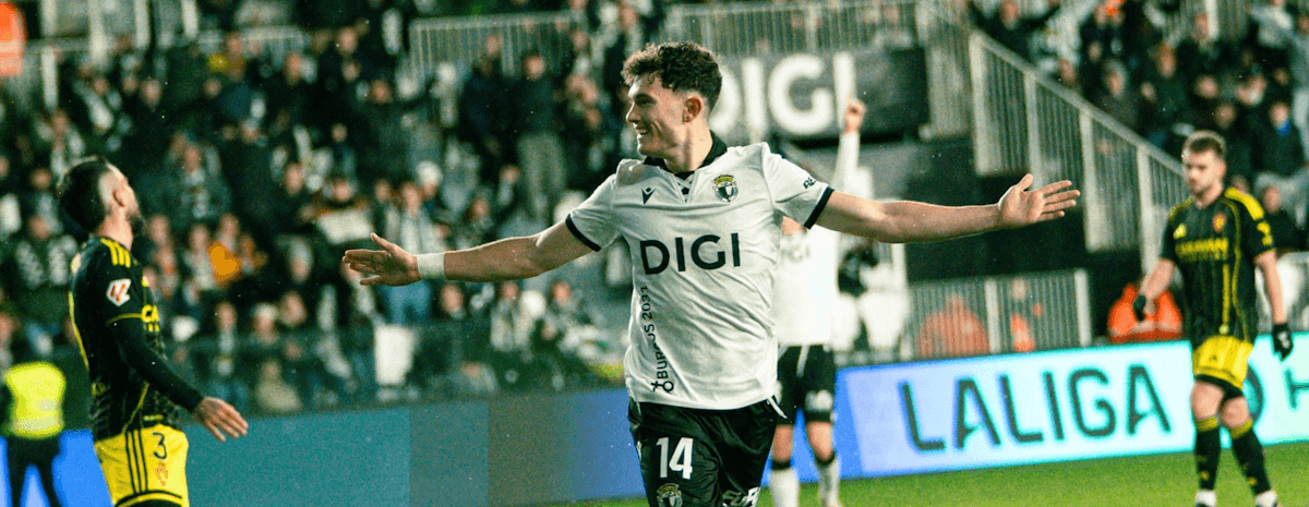 Burgos CF. Source: Official Facebook. Edited photo