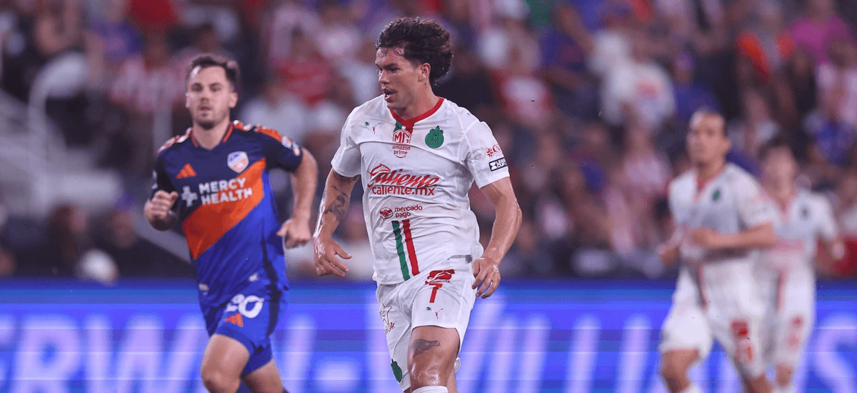 Chivas-Guadalajara. Source: Official Facebook. Edited photo