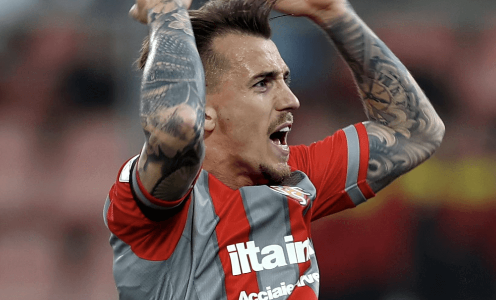 Cremonese. Source: Official Facebook. Edited photo