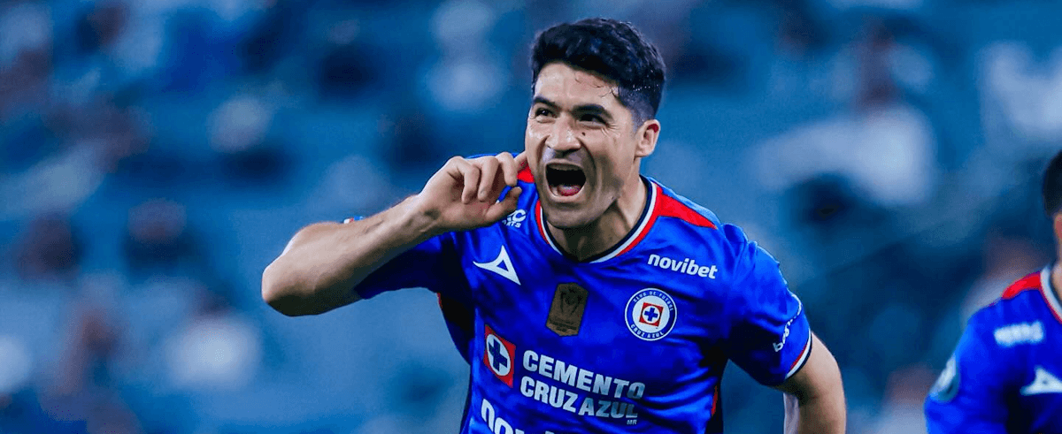 Cruz Azul. Source: Official Facebook. Edited photo