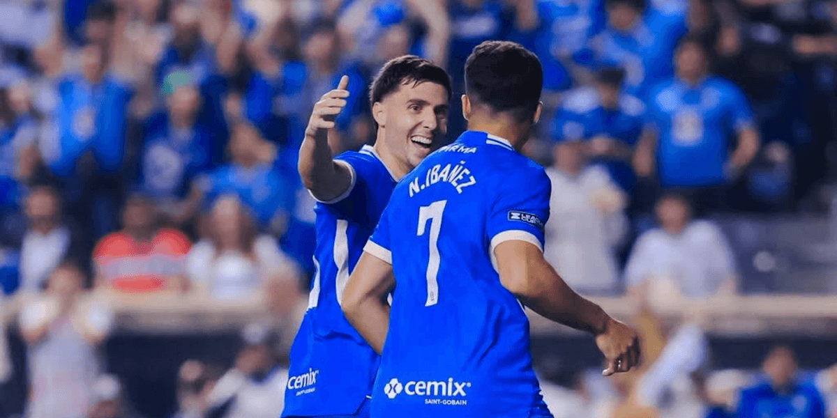 Cruz-Azul. Source: Official Facebook. Edited photo