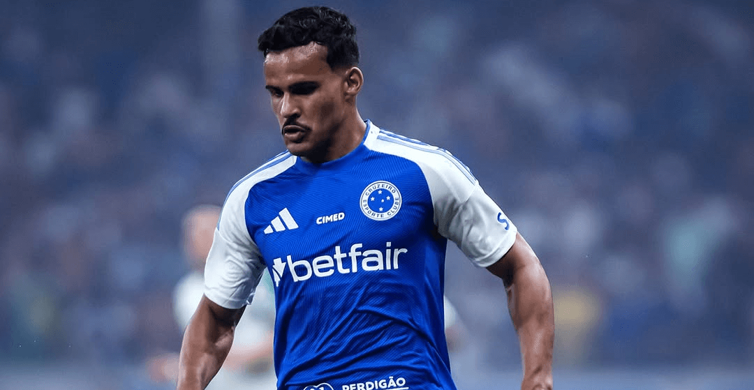 Cruzeiro. Source: Official Instagram. Edited photo