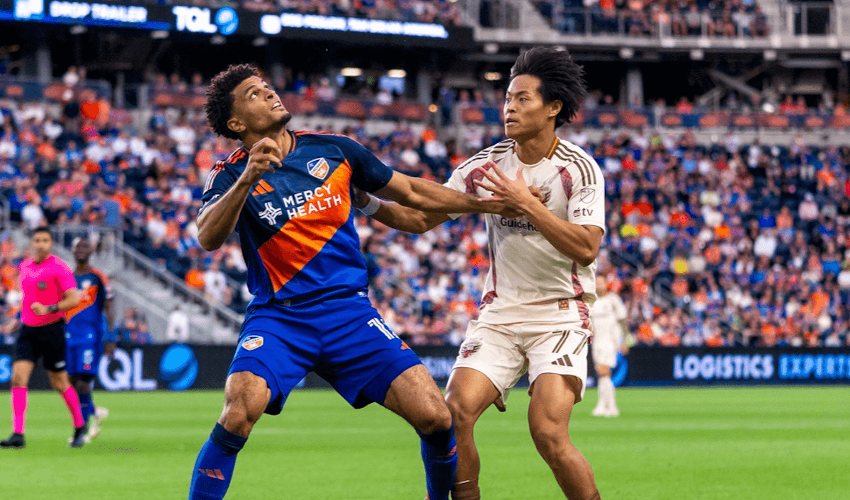 DC United. Source: Official Facebook. Edited photo