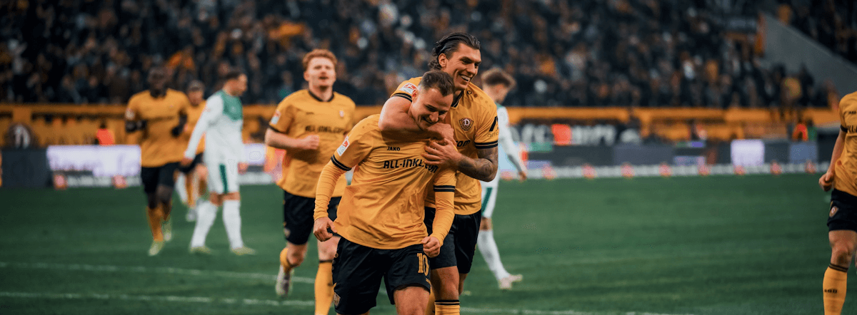 Dynamo Dresden. Source: Official Facebook. Edited photo