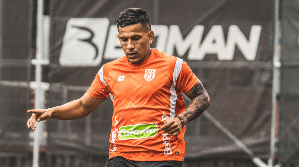 Envigado FC. Source: Official Facebook. Edited photo