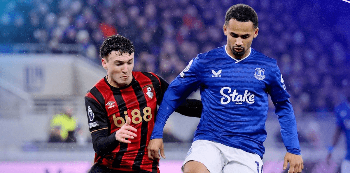 Everton. Source: Official Facebook. Edited photo
