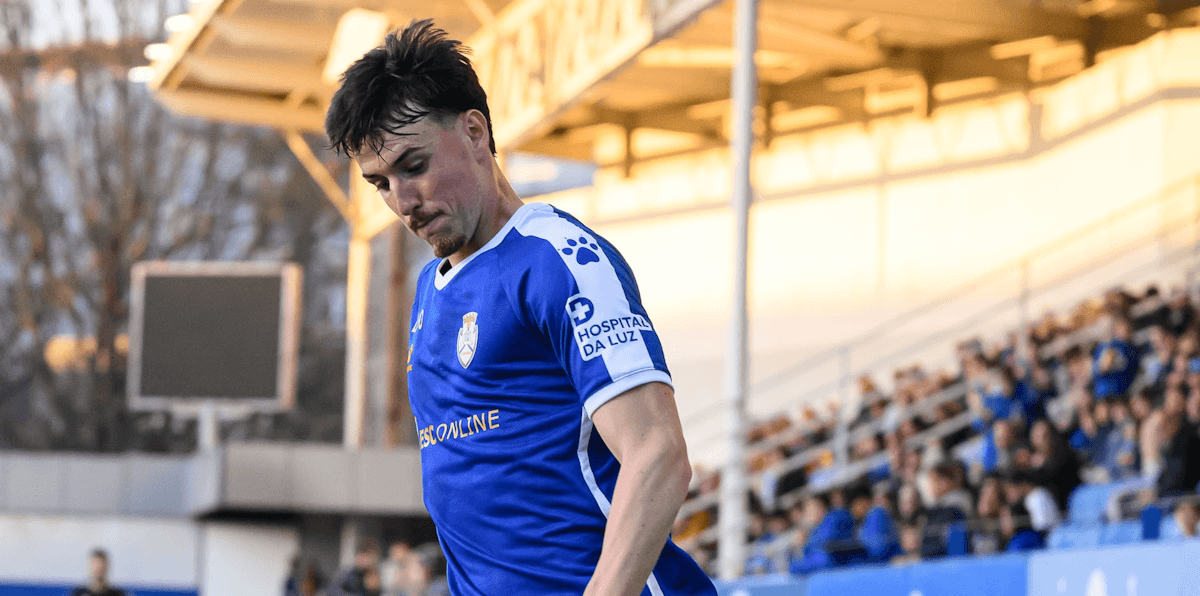 Feirense. Source: Official Facebook. Edited photo