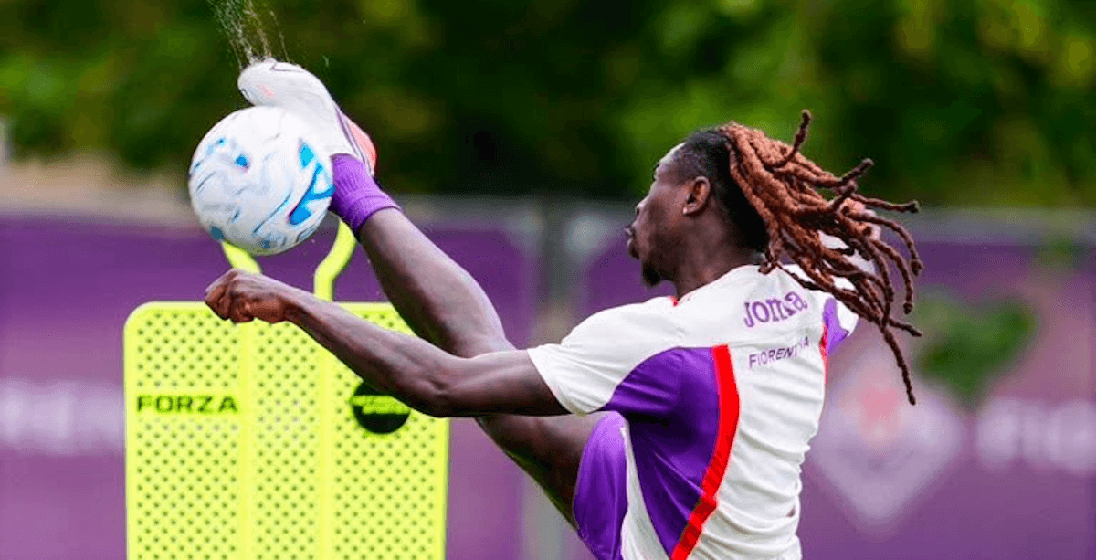 Fiorentina. Source: Official Facebook. Edited photo