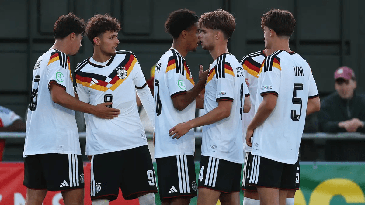 Germany U19. Source: Dailysports. Edited photo