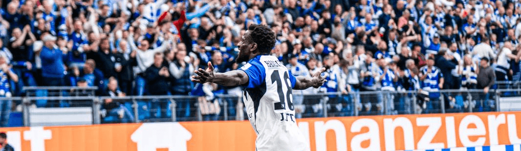 Hamburger SV. Source: Official Facebook. Edited photo