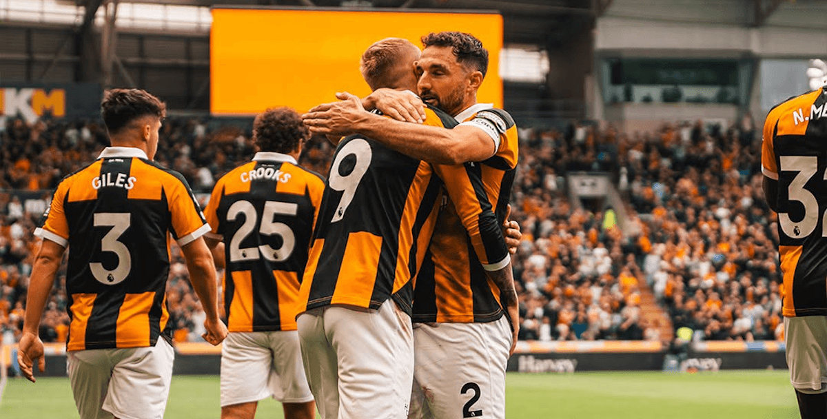 Hull. Source: Official Facebook. Edited photo
