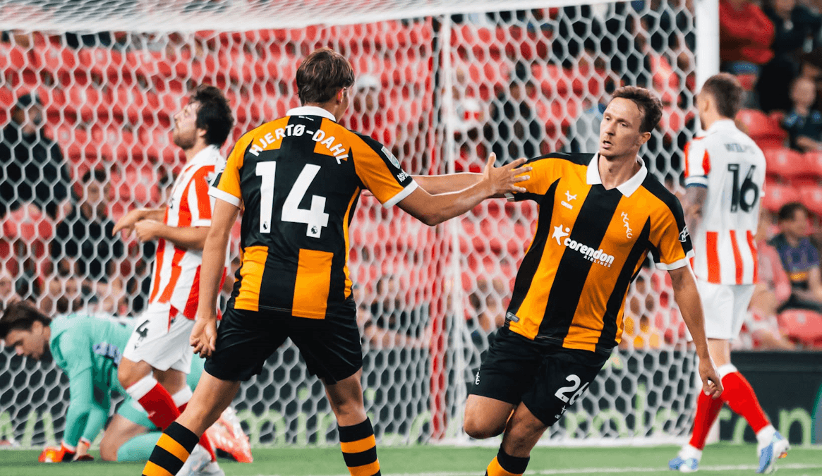 Hull. Source: Official Facebook. Edited photo