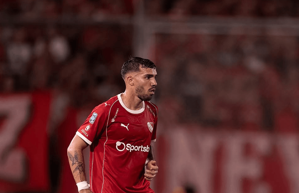 Independiente. Source: Official Facebook. Edited photo