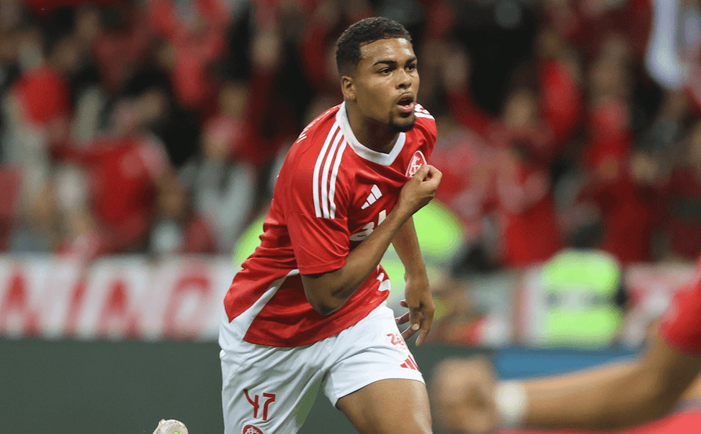 Internacional. Source: Official Facebook. Edited photo
