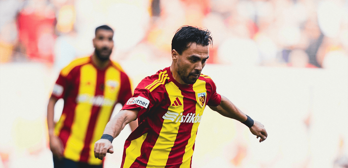 Kayserispor. Source: Official Facebook. Edited photo