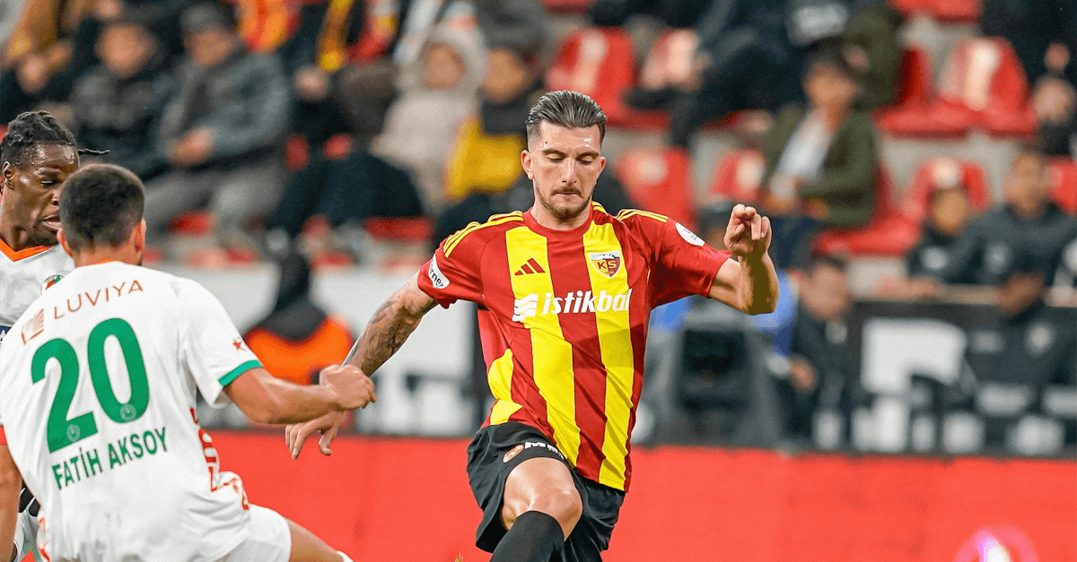 Kayserispor. Source: Official Facebook. Edited photo
