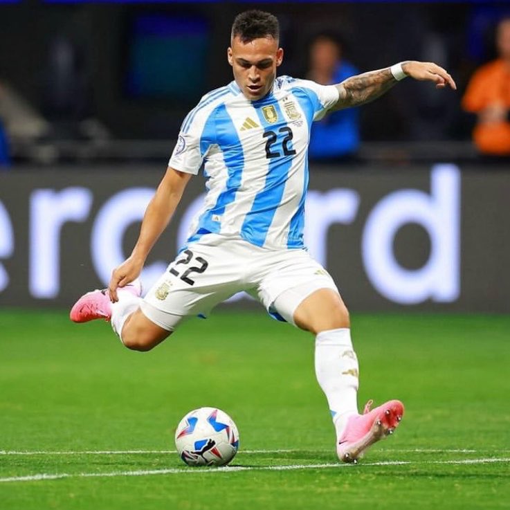 Lautaro Martínez