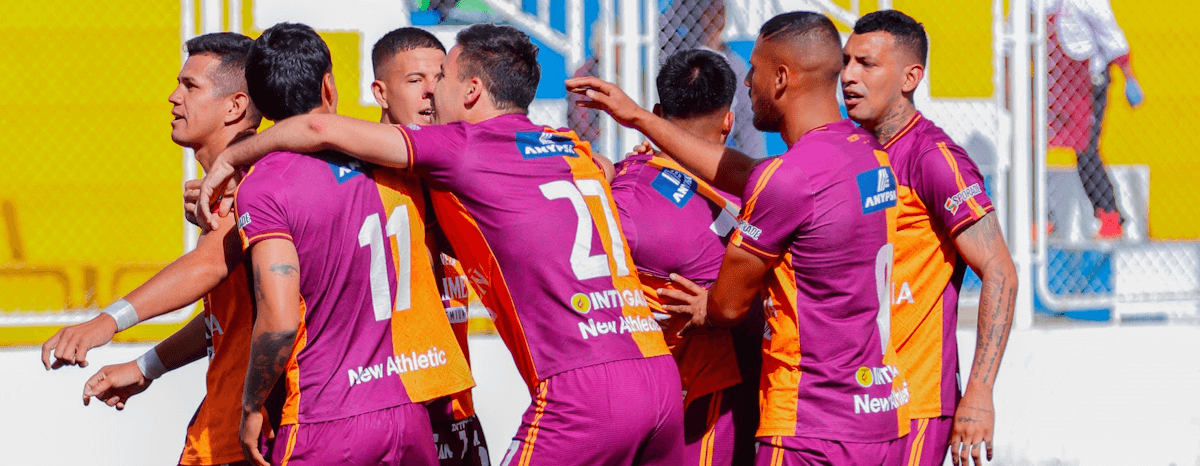 Los Chankas. Source: Official Instagram. Edited photo