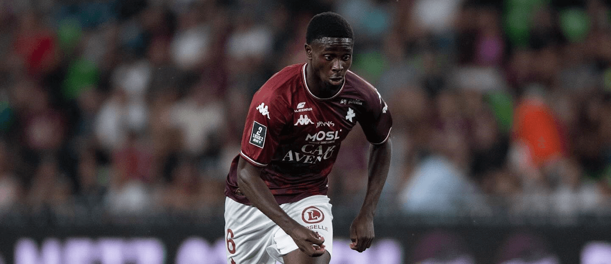 Metz. Source: Official Instagram. Edited photo