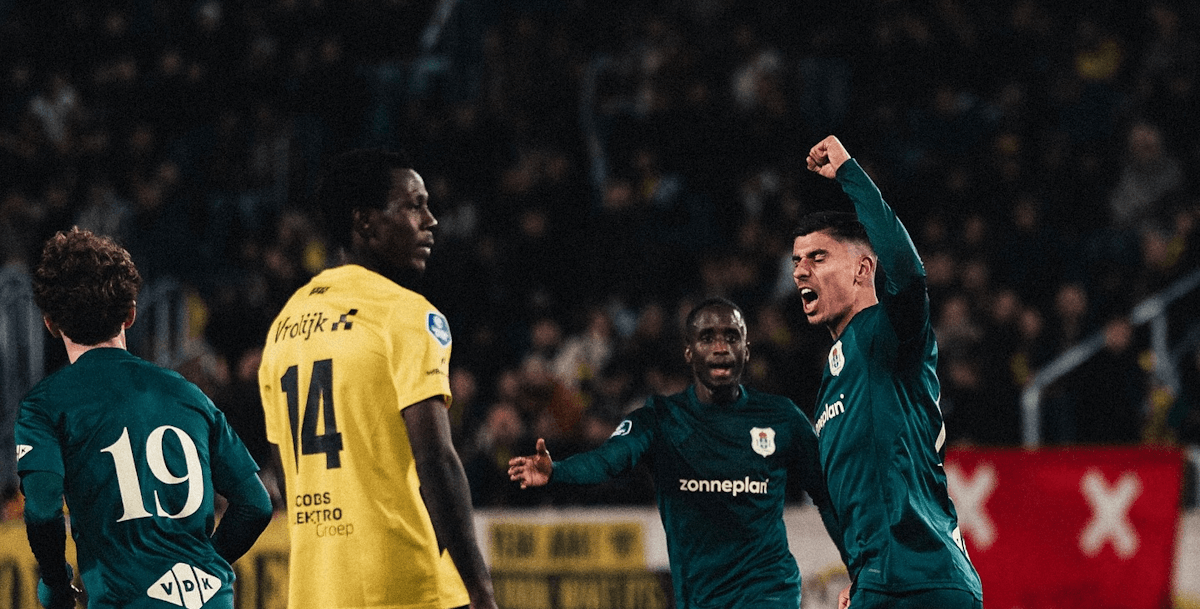 PEC-Zwolle. Source: Official Facebook. Edited photo