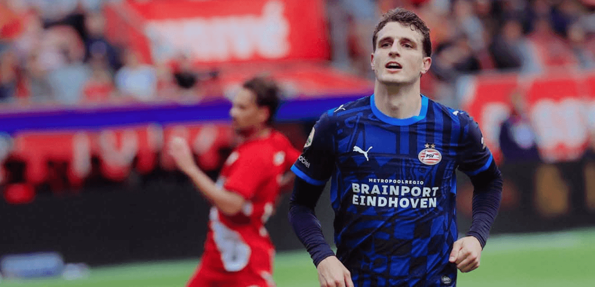 PSV. Source: Official Facebook. Edited photo
