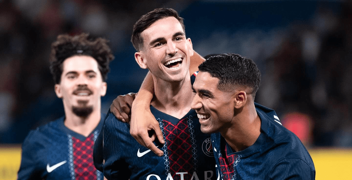 Paris Saint Germain. Source: Official Facebook. Edited photo