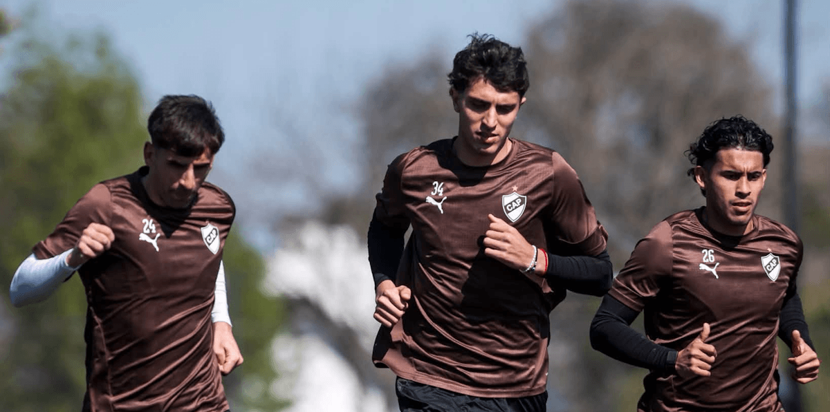 Platense. Source: Official Facebook. Edited photo
