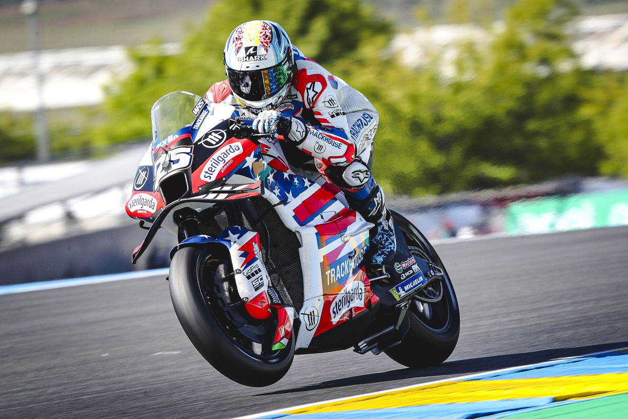 Raul Fernandez on the bike