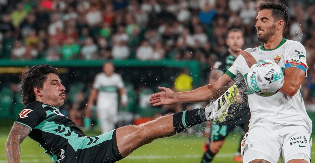 Real-Betis. Source: Official Facebook. Edited photo