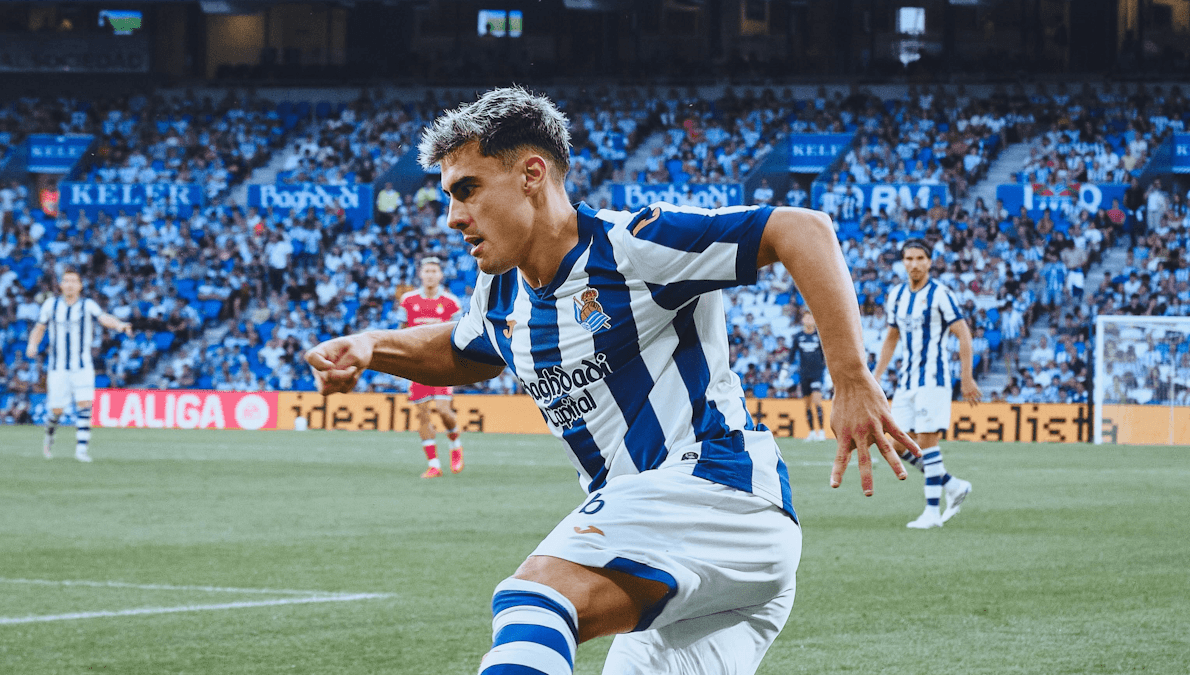 Real Sociedad. Source: Official Facebook. Edited photo