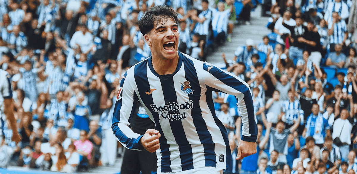 Real-Sociedad. Source: Official Facebook. Edited photo