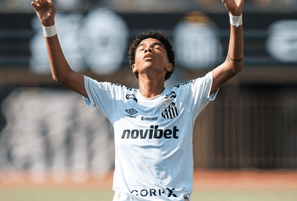 Santos. Source: Official Facebook. Edited photo