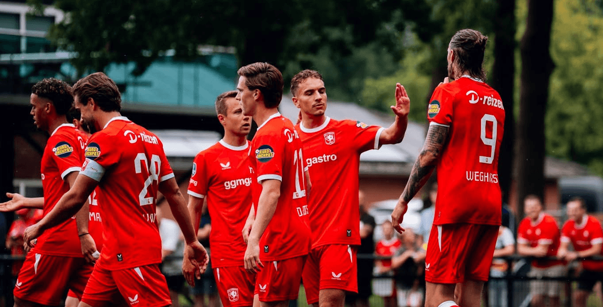 Twente. Source: Official Facebook. Edited photo