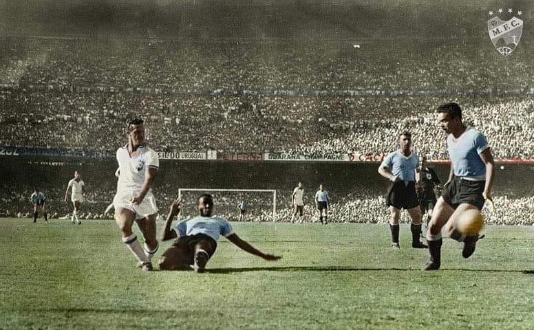 Uruguay 2–1 Brazil
