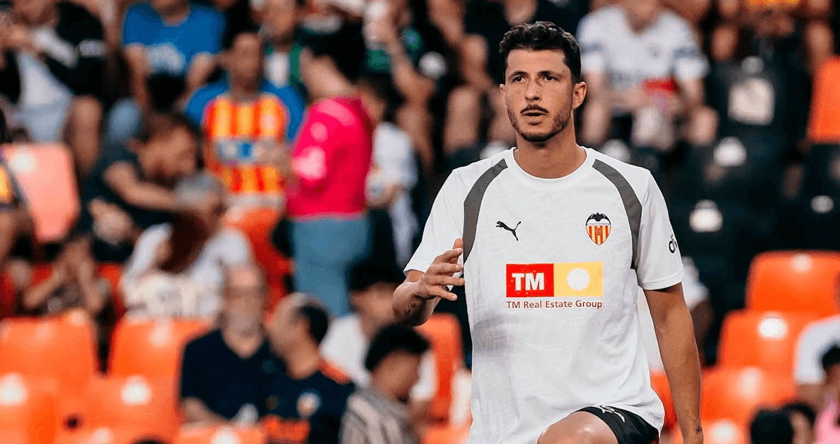 Valencia. Source: Official Facebook. Edited photo