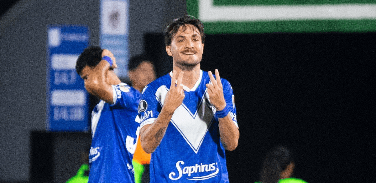 Velez-Sarsfield. Source: Official Facebook. Edited photo