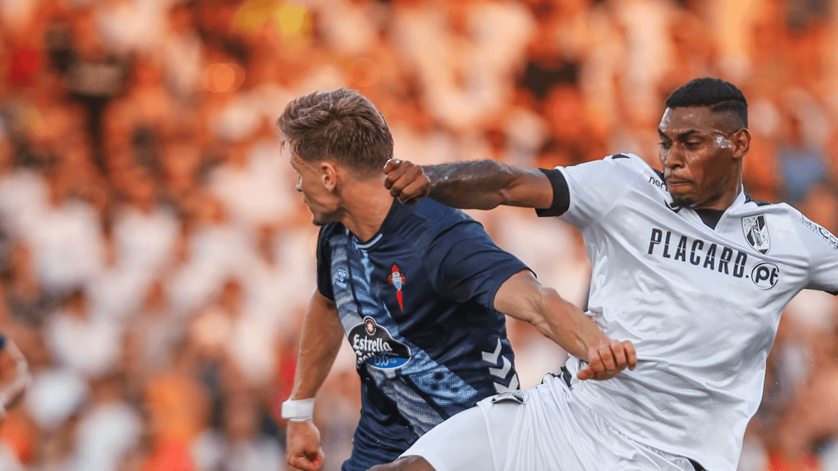 Vitoria-Guimaraes. Source: Official Facebook. Edited photo