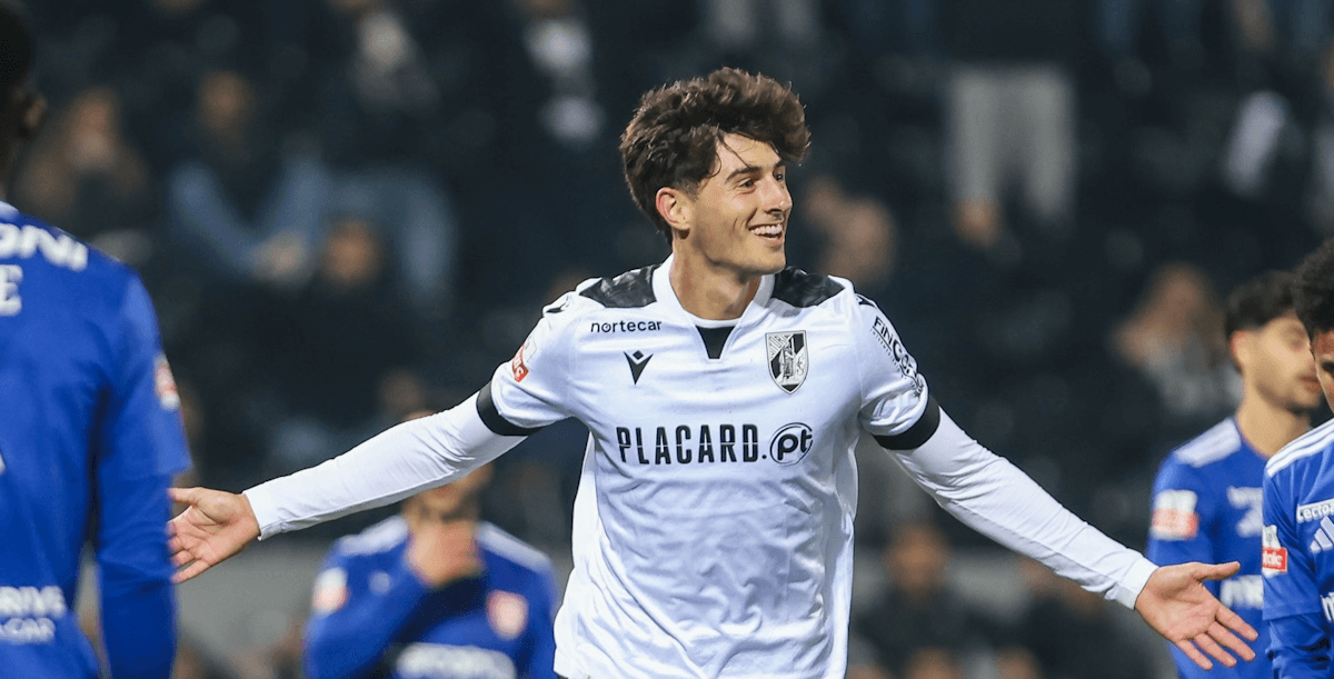 Vitoria-Guimaraes. Source: Official Facebook. Edited photo