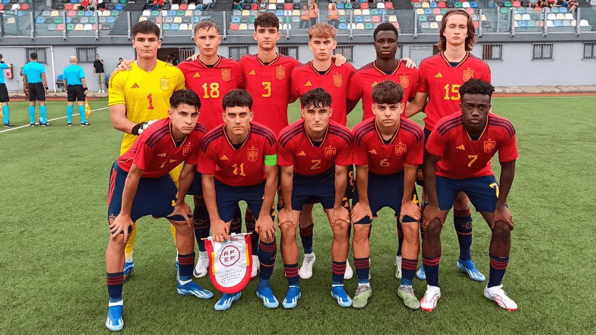 Spain U17. Source: Voi. Edited photo